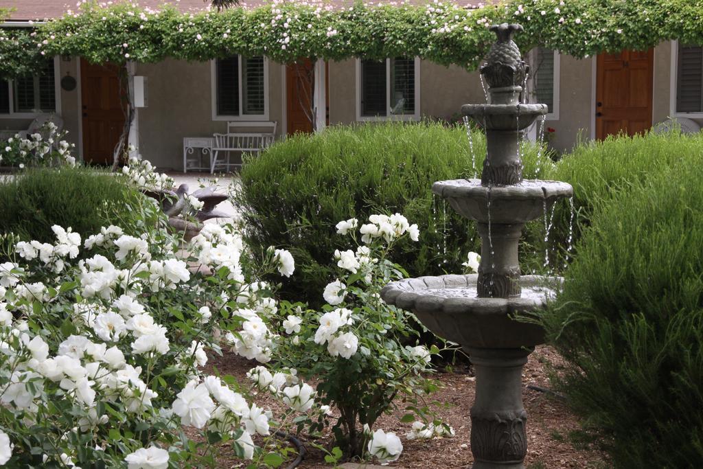 Meadowlark Inn Solvang Eksteriør bilde