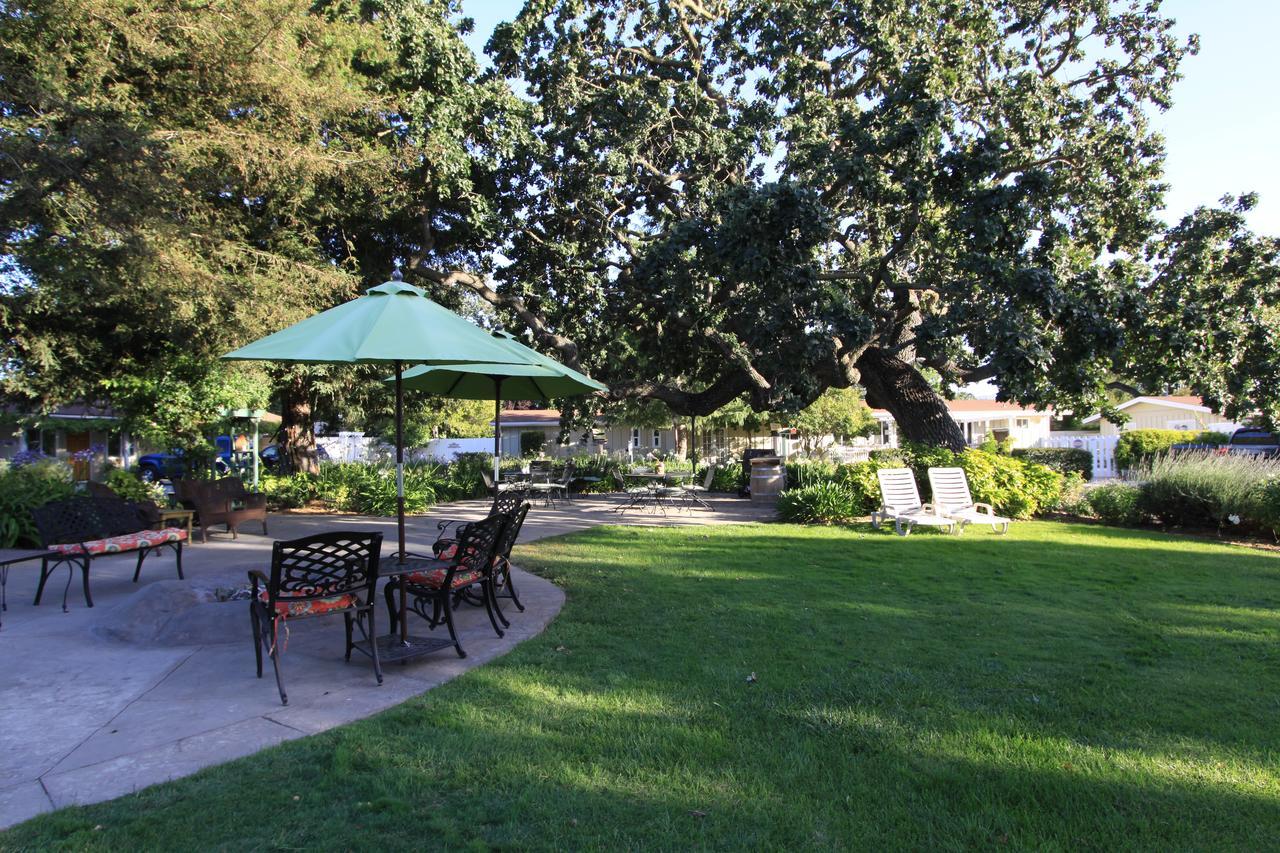 Meadowlark Inn Solvang Eksteriør bilde