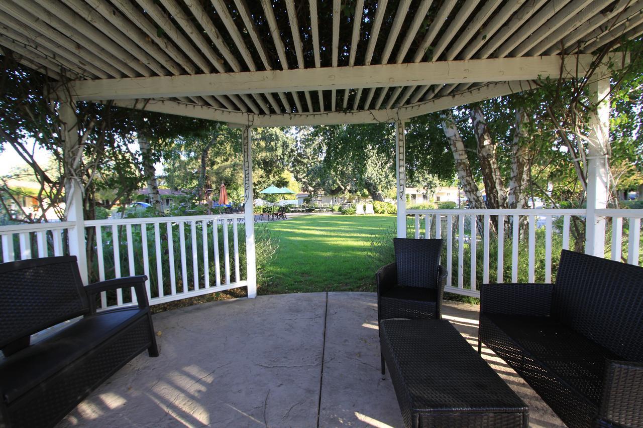 Meadowlark Inn Solvang Eksteriør bilde